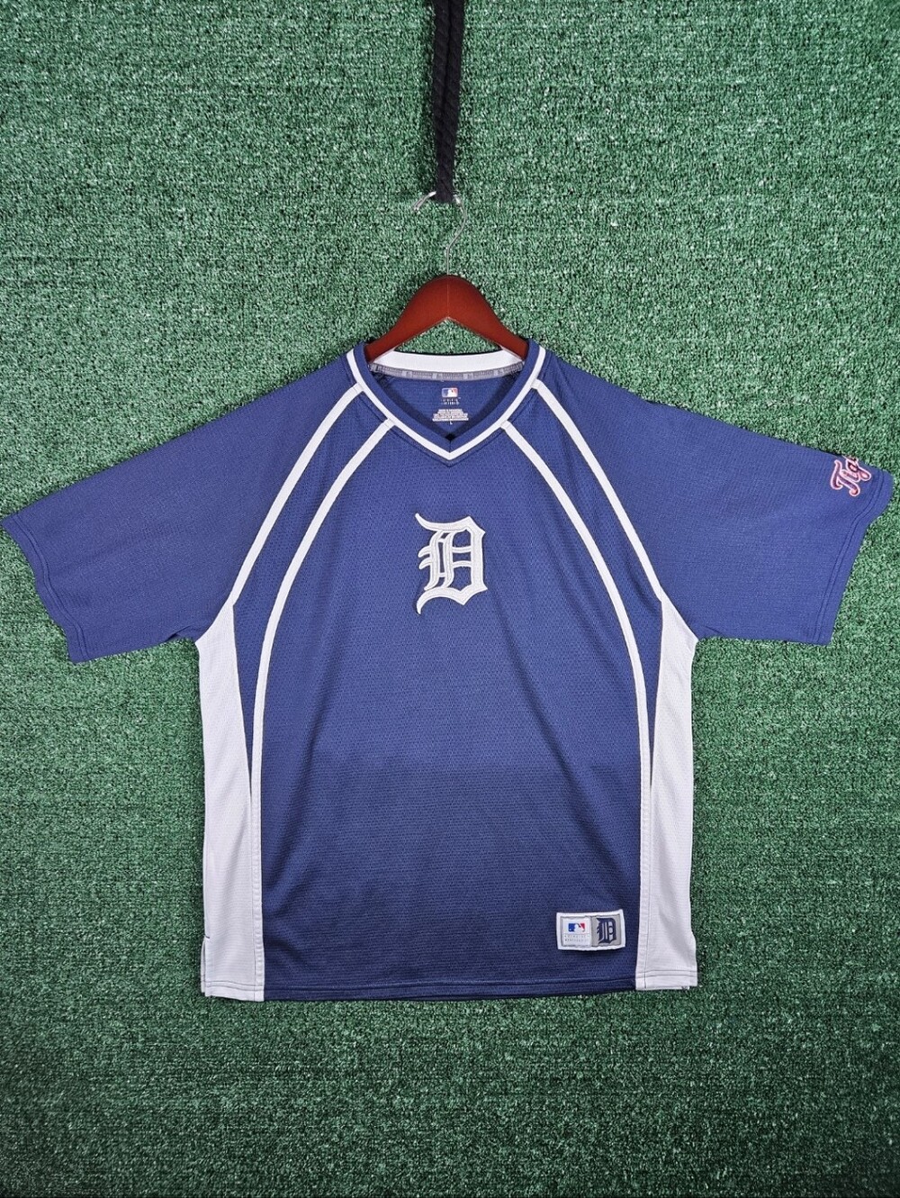 Majestic Genuine Merchandise Detroit Tigers Classic MLB Baseball Jersey / Large
